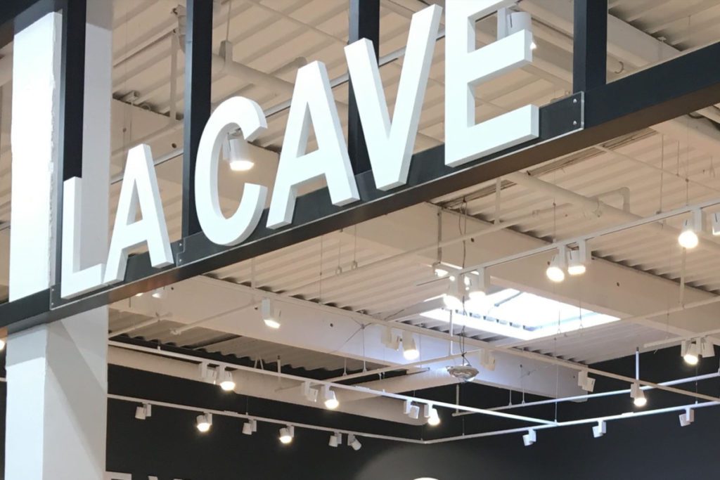 illustration de la réalisation de l'éclairage d'une cave à vin